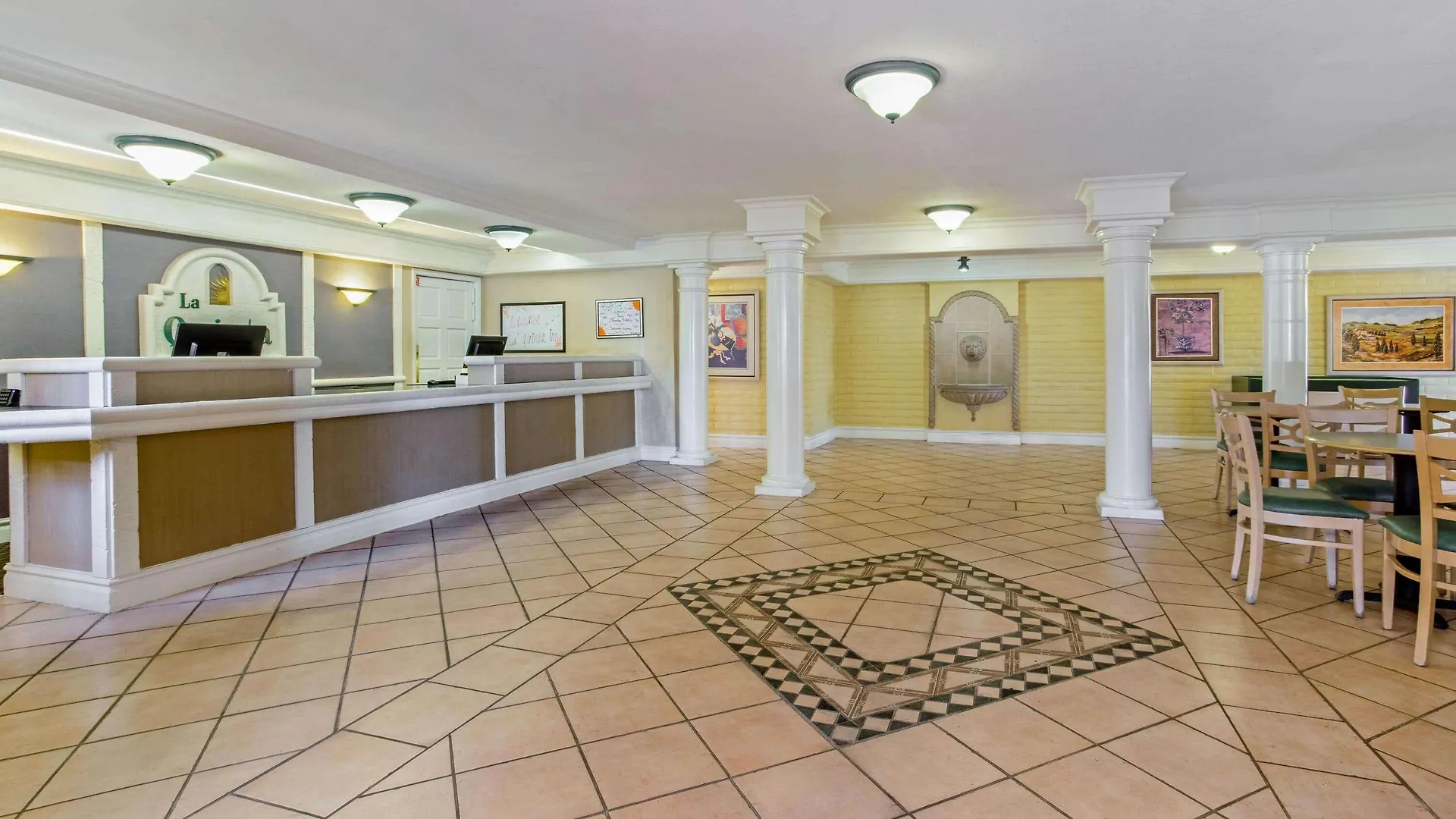 La Quinta Inn By Wyndham Tampa Bay Pinellas Park Clearwater Hotel