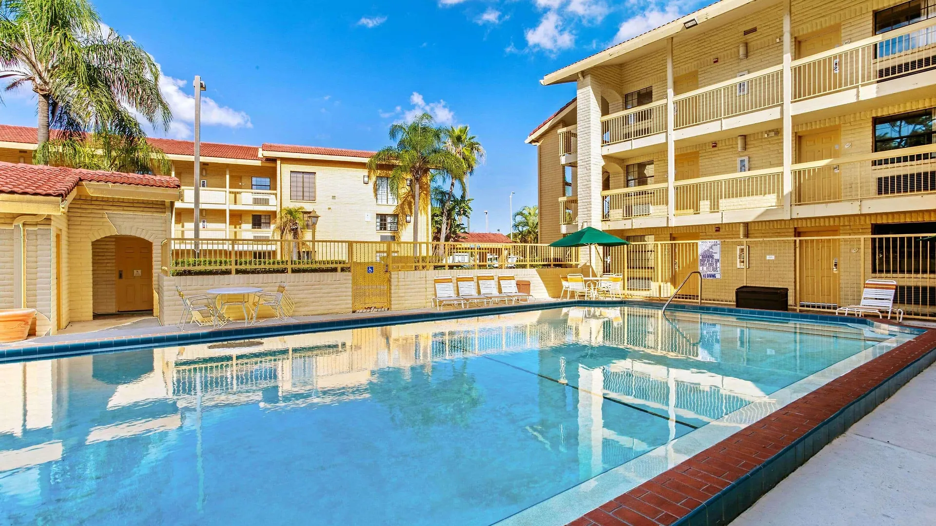 La Quinta Inn By Wyndham Tampa Bay Pinellas Park Clearwater