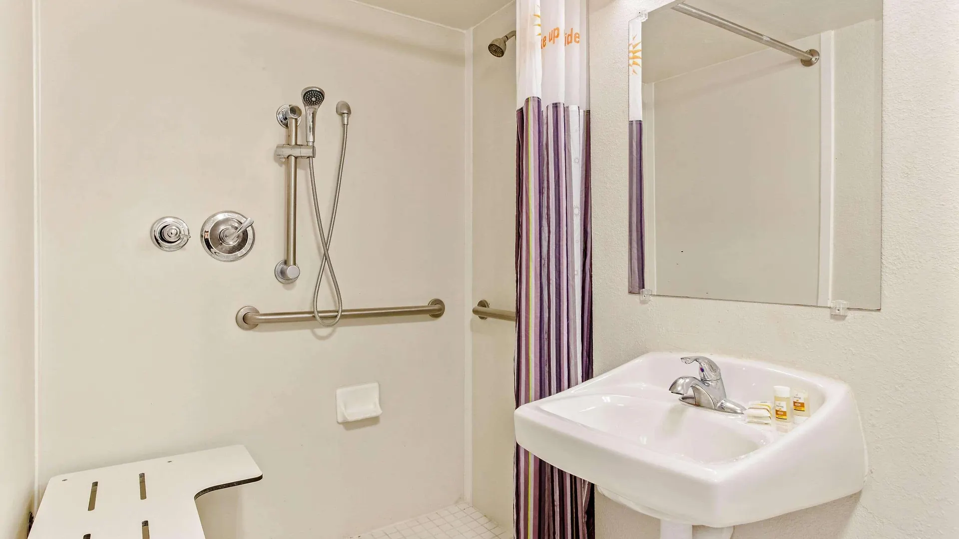 La Quinta Inn By Wyndham Tampa Bay Pinellas Park Clearwater 3*,  United States