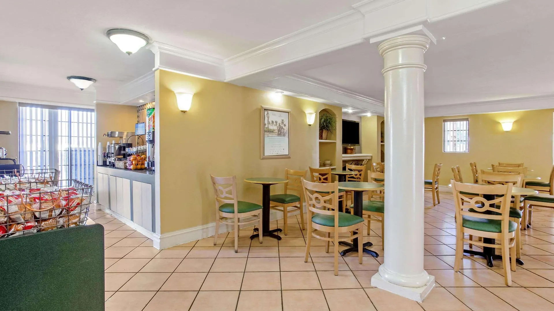 La Quinta Inn By Wyndham Tampa Bay Pinellas Park Clearwater