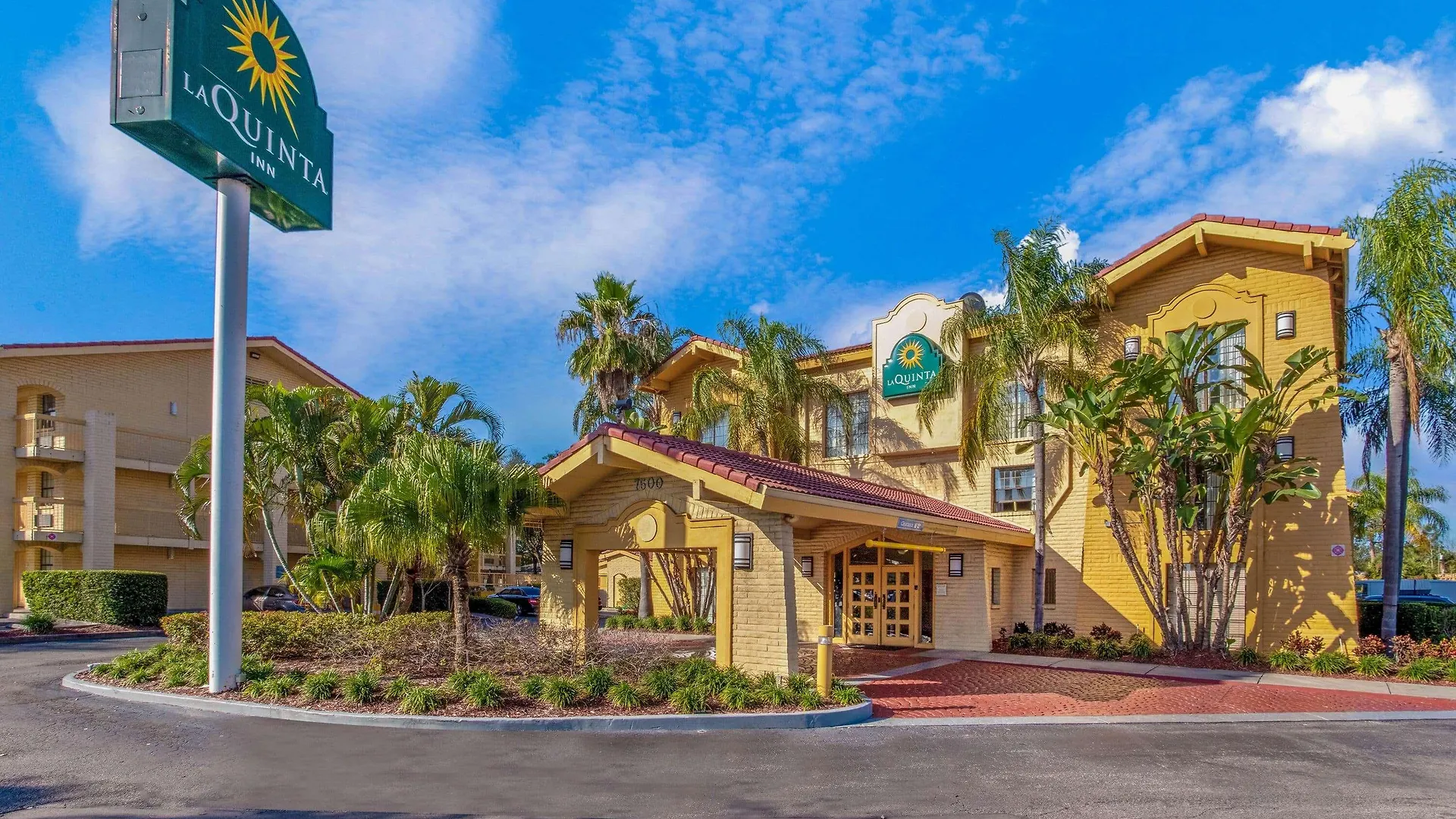 La Quinta Inn By Wyndham Tampa Bay Pinellas Park Clearwater contacts