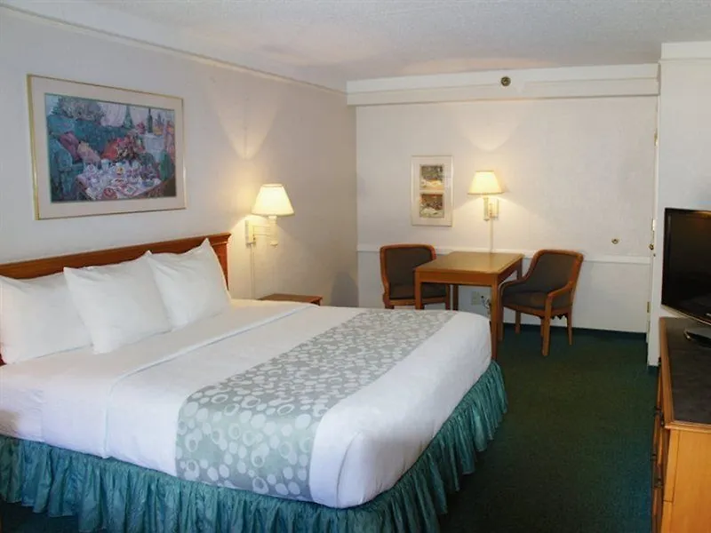La Quinta Inn By Wyndham Tampa Bay Pinellas Park Clearwater